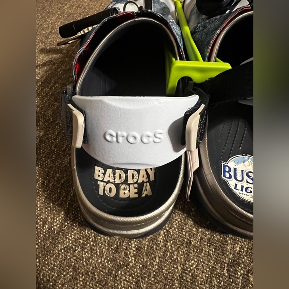 NWT Men’s Crocs Busch Light All Terrain Clogs - Picture 6 of 10